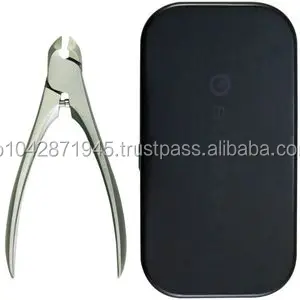 Suwada Professional Angled Nail Clippers Made In An Clic With Suwada Professional Angled Nail Clippers Made In An Clic With Metal Case