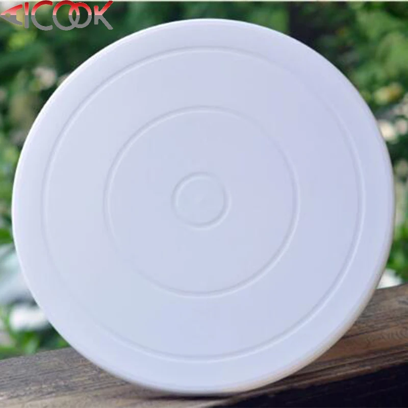 plastic cake turntable.jpg