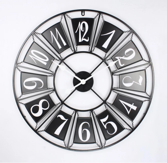 
Beautiful cheap price large hanging Roman number metal industrial style wall clock for living room decor 