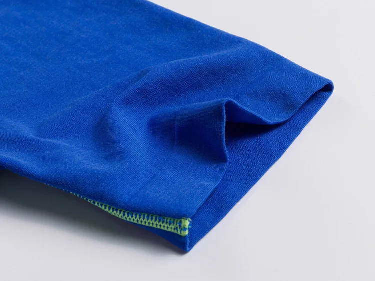 3186499229_1869741600