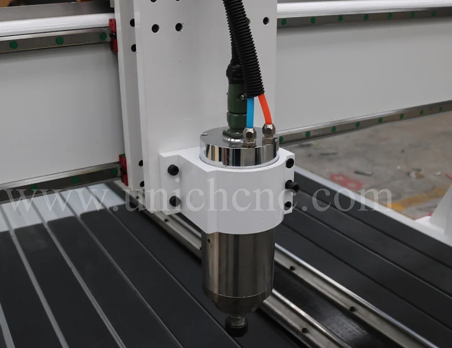 China made LXM1325 wood cnc router for engraving and cutting