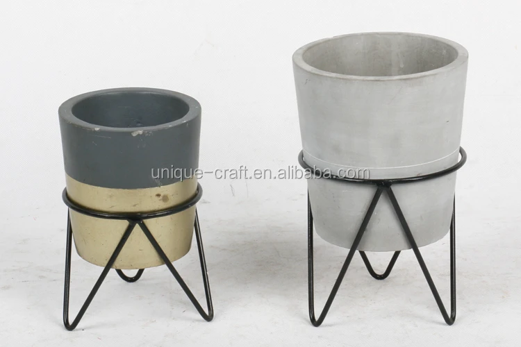 Lightweight Cylinder Concrete Pots Cement Plant Pot With Metal Iron Flower Stand