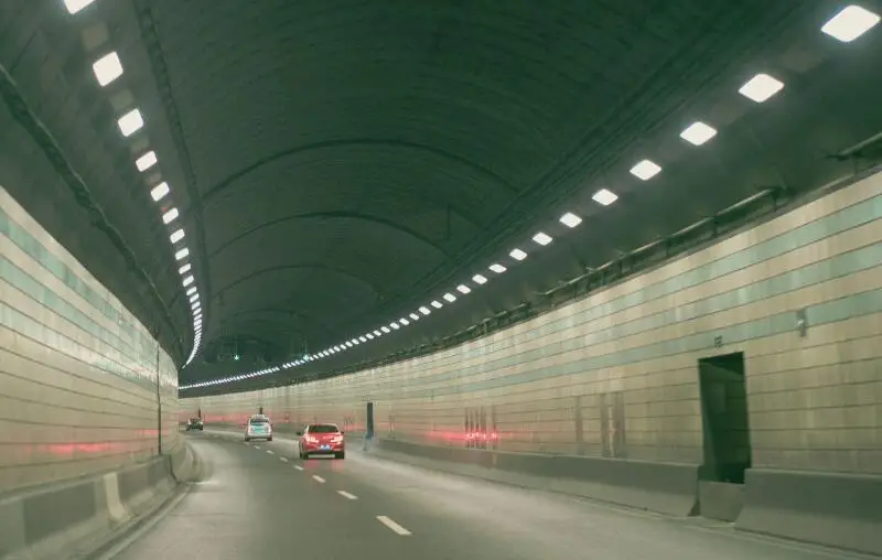 led tunnel lighting.jpg