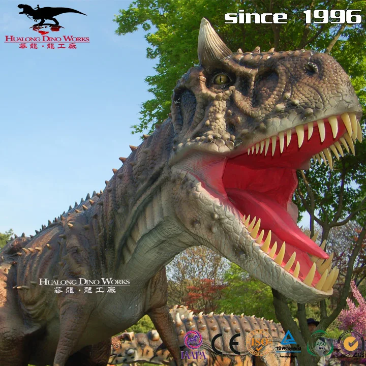 realistic dinosaur animatronic