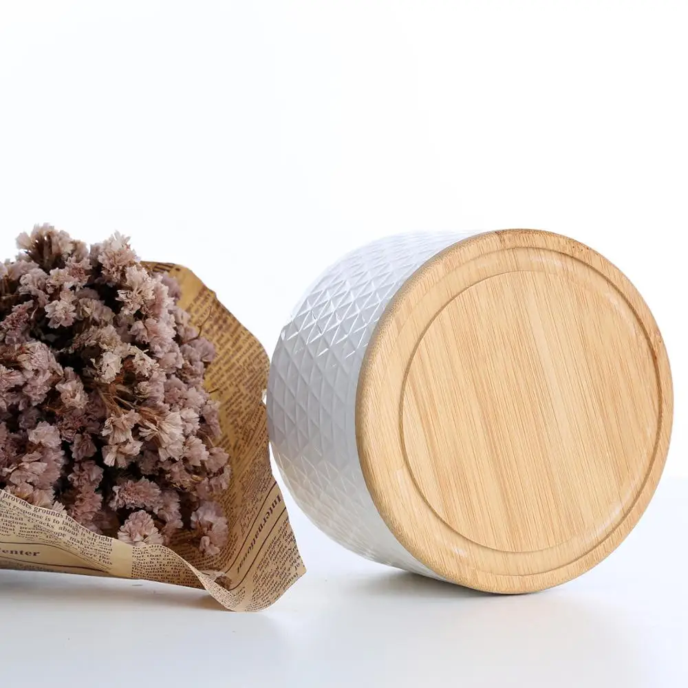 Wholesale White Ceramic Containers With Bamboo Lid,Round Shape Ceramic