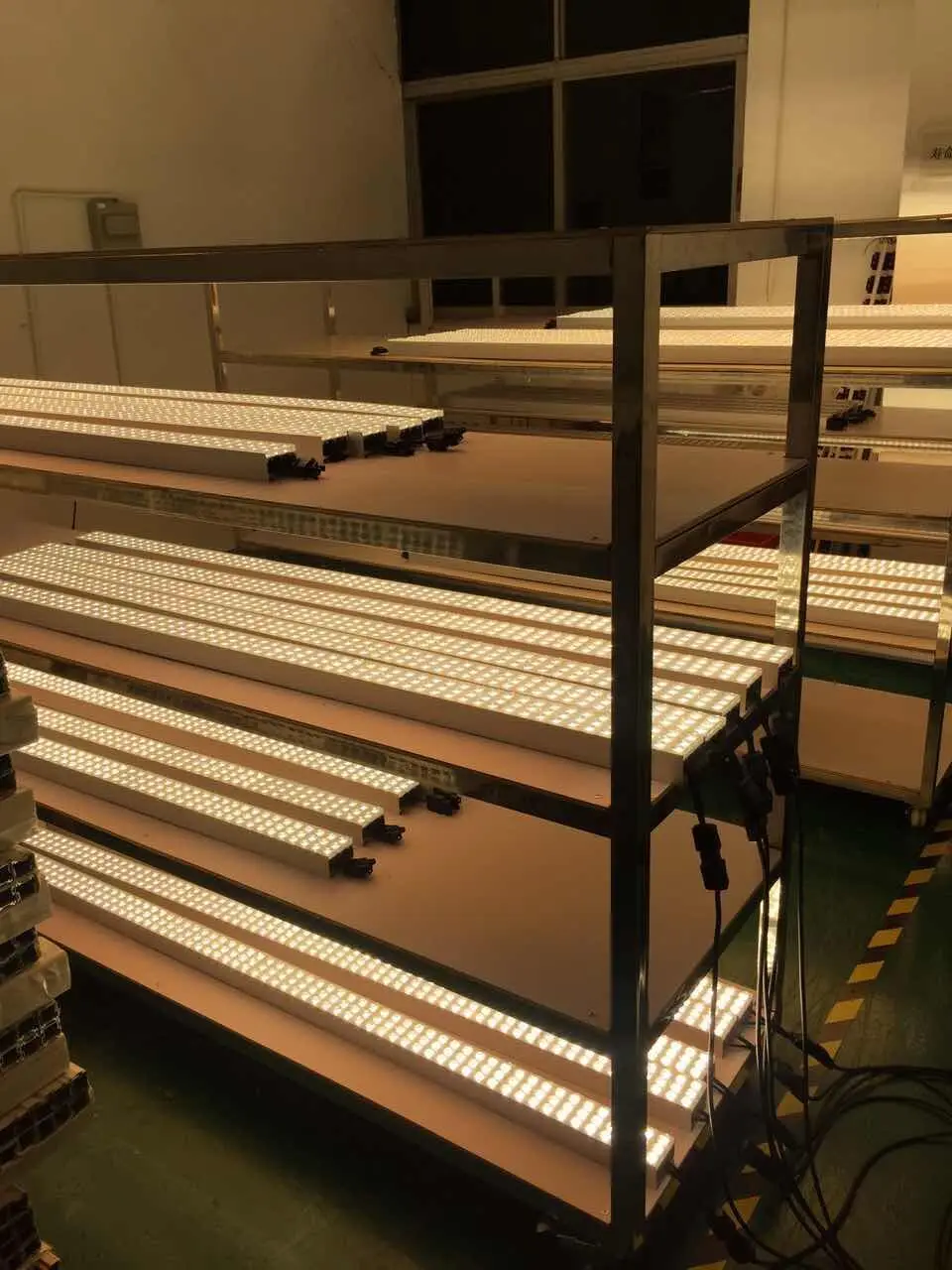 linear light aging.jpg