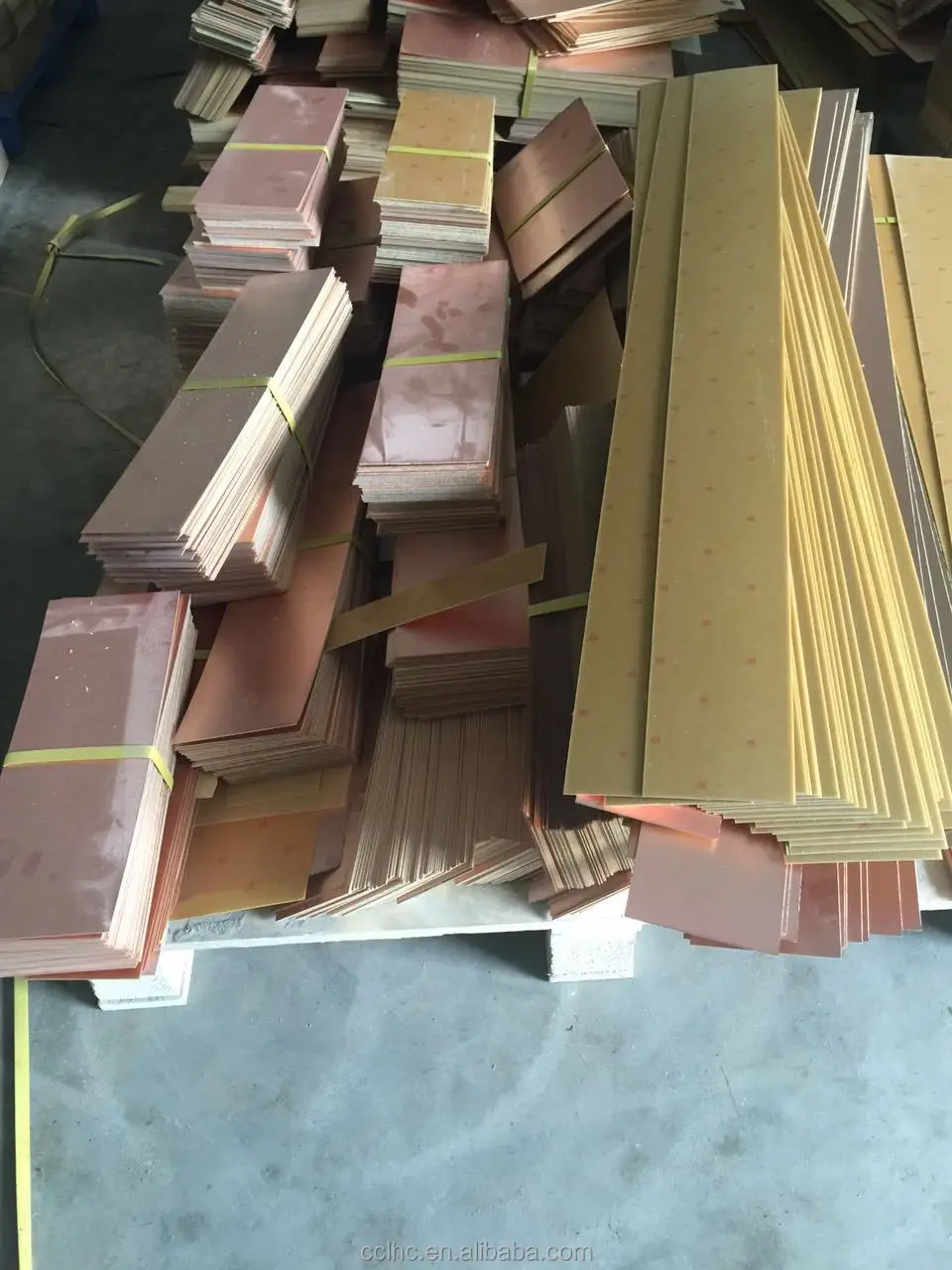 Copper Clad Laminate (ccl) Single Sided Offcuts In China With