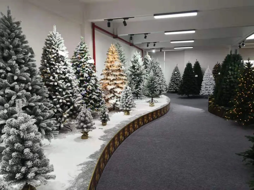 7ft' Christmas Decorative Tree Artificial Christmas Tree Buy Mountain