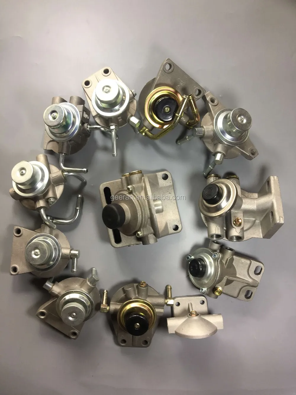 High Quality Auto Parts Electric Fuel Pump 3111023010 3111033100 High