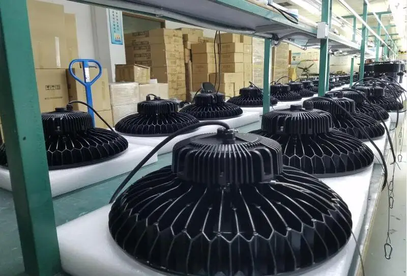 5 year warranty highbay Industrial SAA CE ROHS PSE 100W 150W 200w 240w UFO led warehouse light  high bay led light