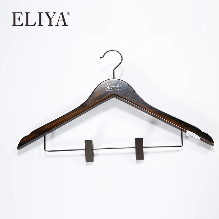 Factory Supply Custom Logo Black Hotel Metal Clothes Hanger With Clip