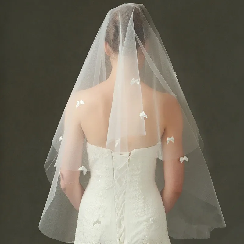 white lace wedding veil