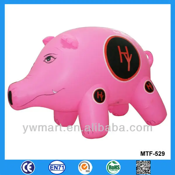 giant inflatable pig