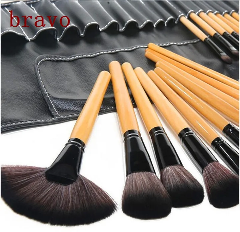 32pcs cheap nylon 1 dollar makeup brush set toiletry kit for