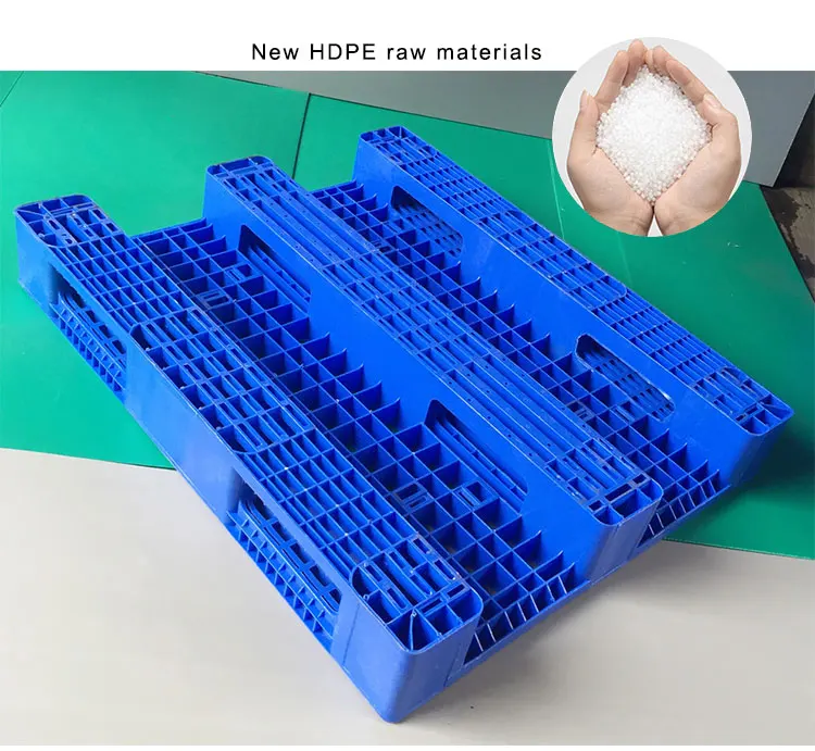Plastic Pallets (2).jpg