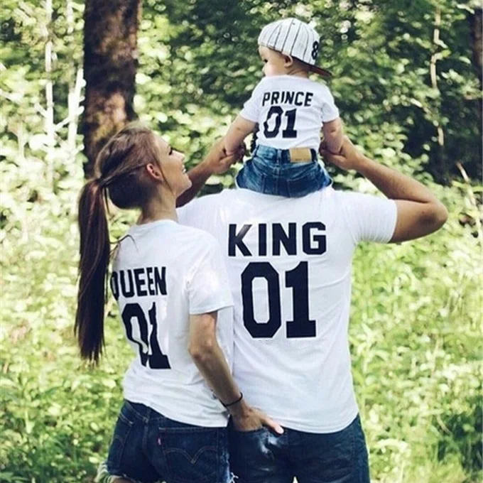 卸売ファッションレターキングクイーンプリンスプリンセスプリントコットンファミリーマッチングtシャツ Buy 家族マッチングtシャツ 綿家族マッチング Tシャツ 王プリント家族マッチングtシャツ Product On Alibaba Com
