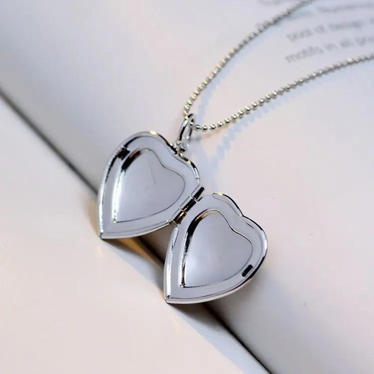 Fashion Women Men's Love Letter Engraved Alloy Main Material Heart ...