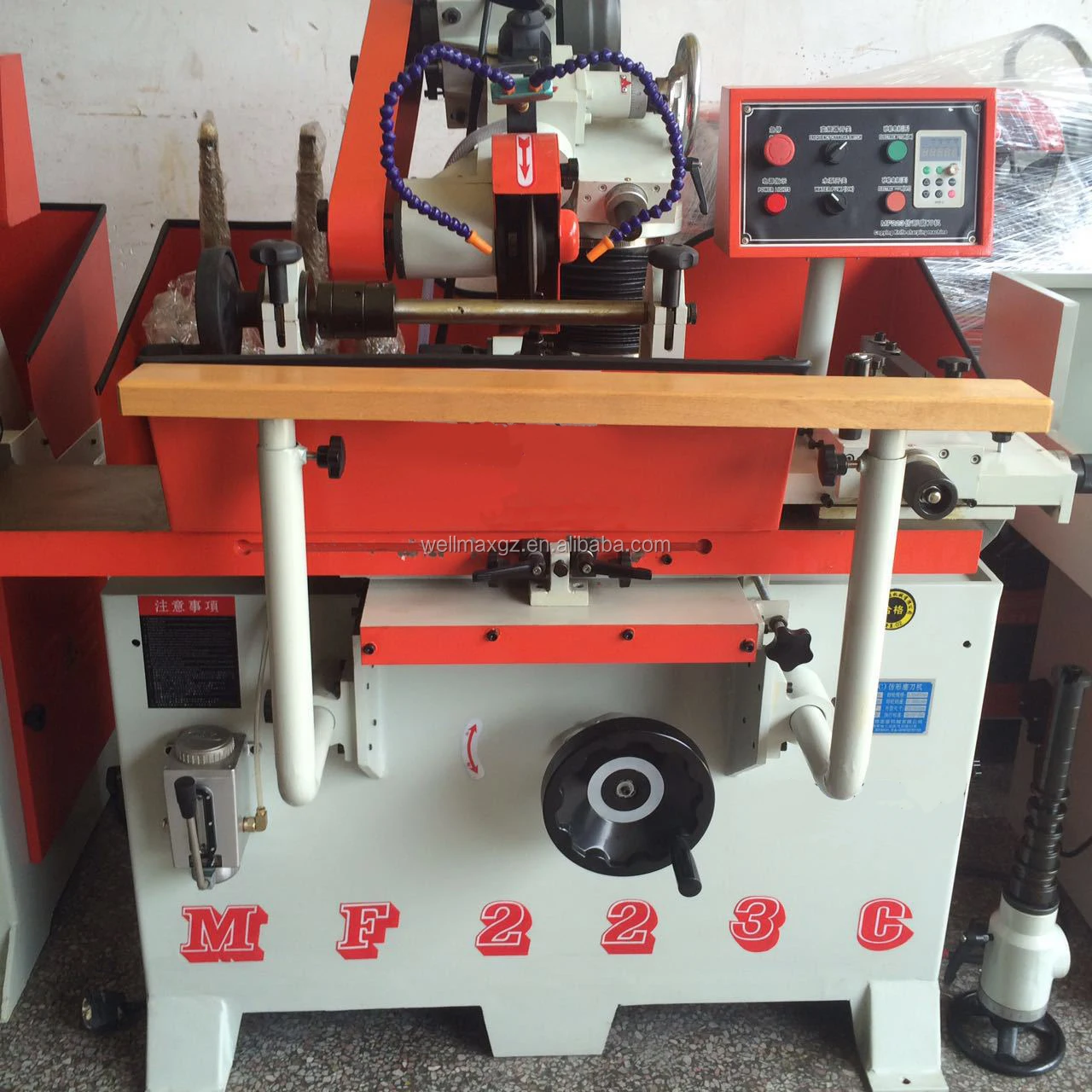 cutter sharpening machine.jpg