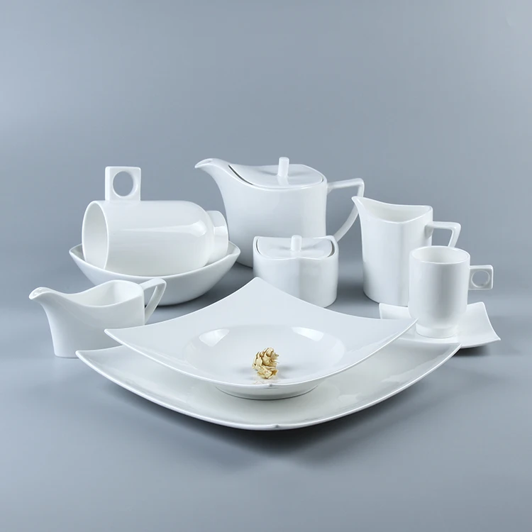 White Porcelain Ceramic Restaurant Used Italian Dinnerware 8 Piece