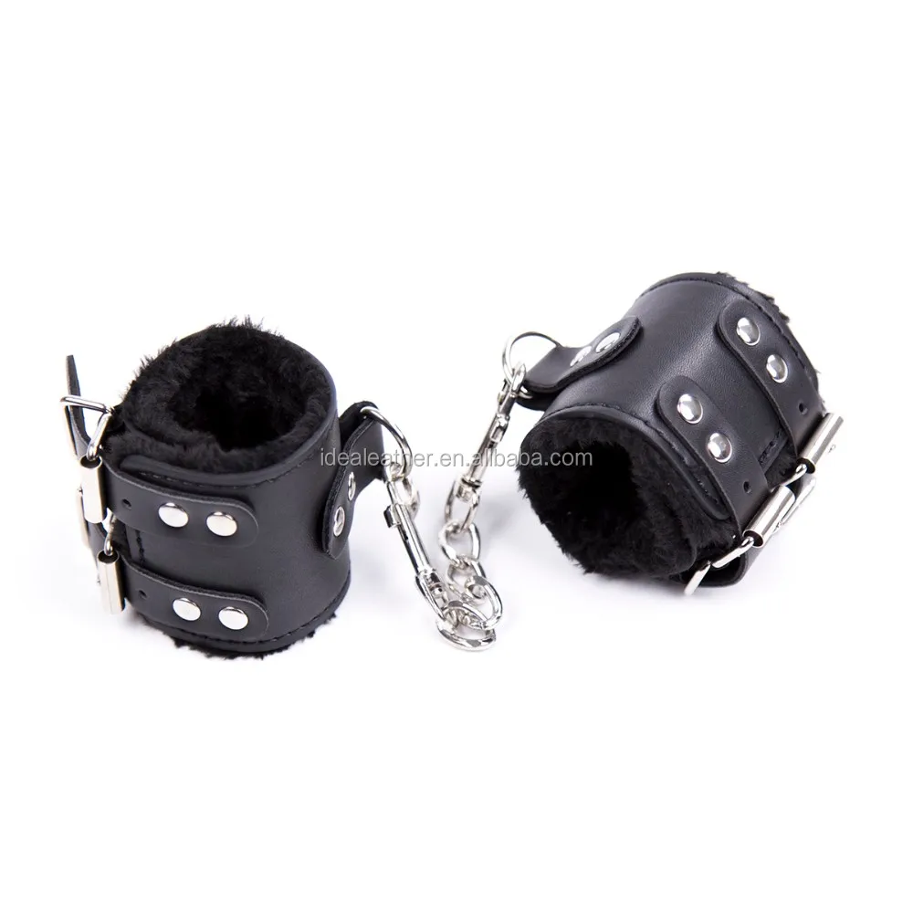 Wholesale Soft Pu Leather Handcuffs With Fur Couples Restraint