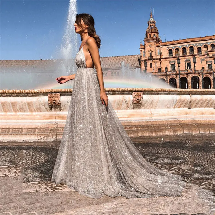 Fashionable chic design v-neck gown evening dresses women