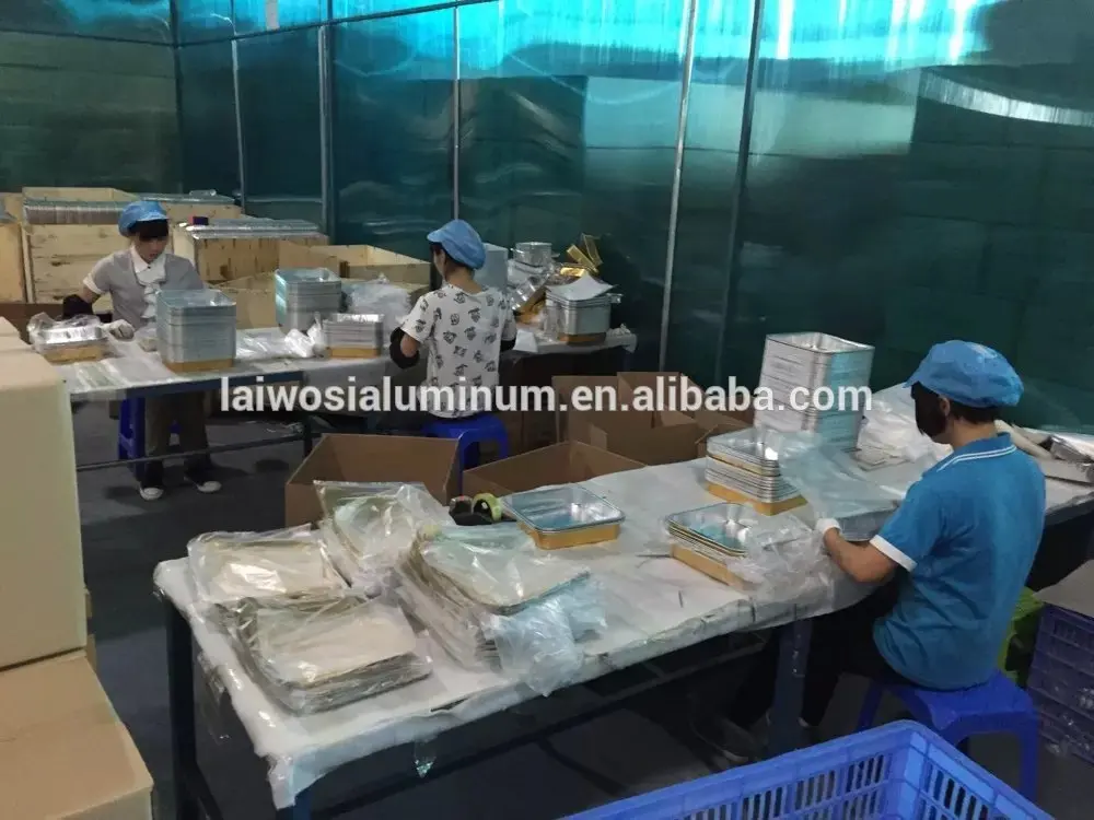 rectangular aluminum foil container