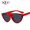 Woman Plastic custom sun glasses no minimum fashion design model in 2018 wholesale cateye sunglasses