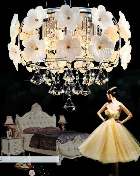 Pop Design White Flower Crystal Pendant Lighting Crystal Dining Hanging Light For bedroom meeting room, bar, dinging room