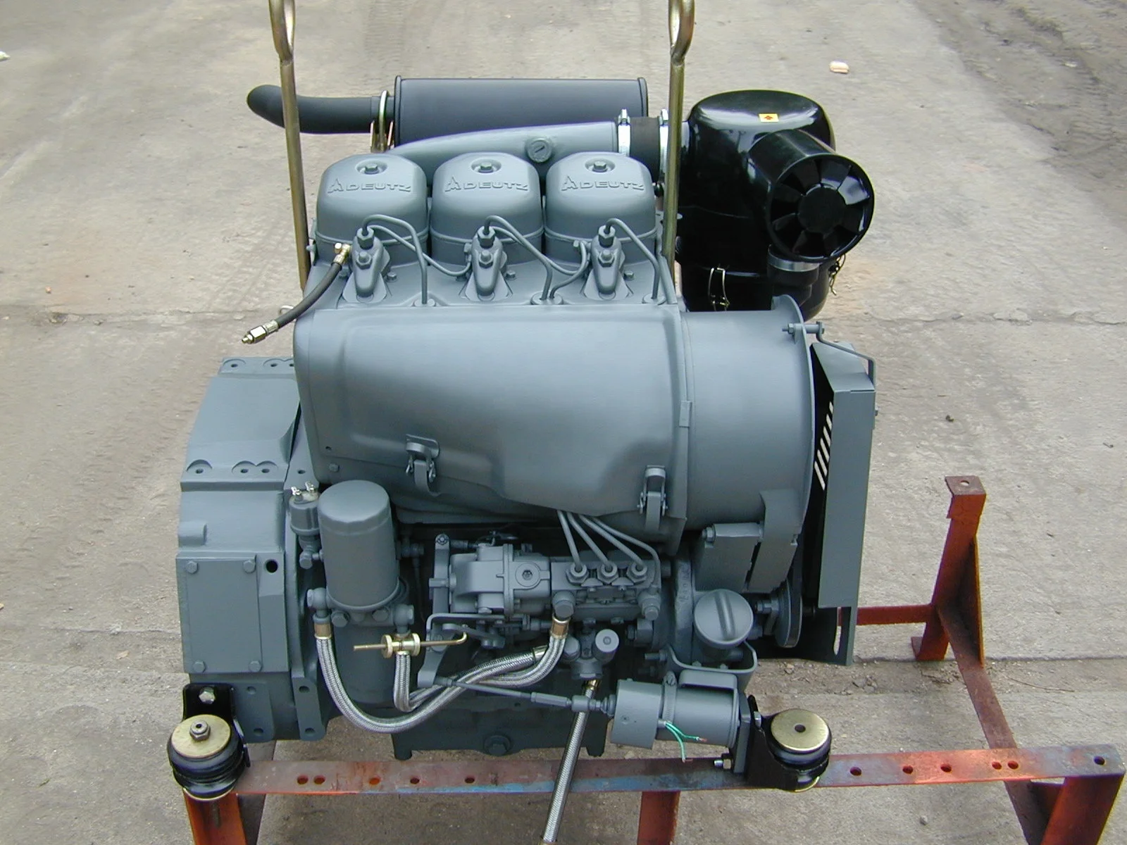 F3l912 Deutz  3 Cylindres Moteur  Diesel Refroidi Par Air 