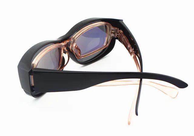 wrap around sunglasses over glasses