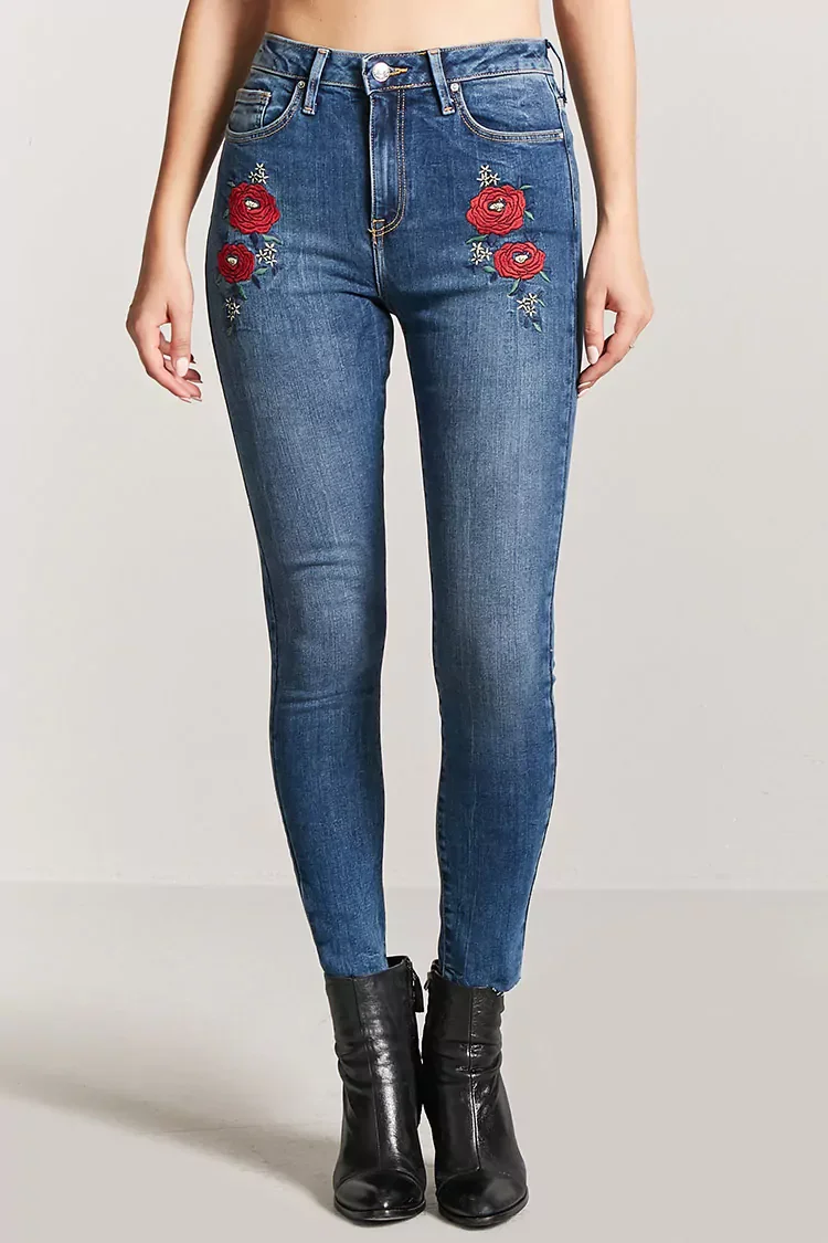 Embroidered Jeans (4).png