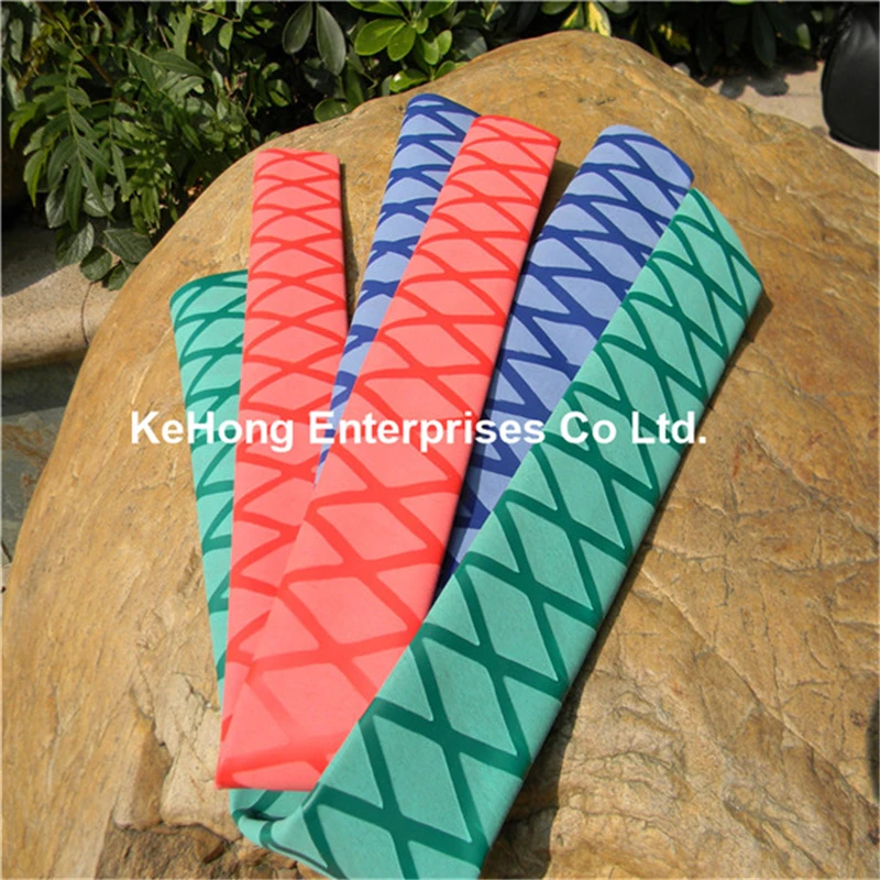 Retractable fishing rod tube