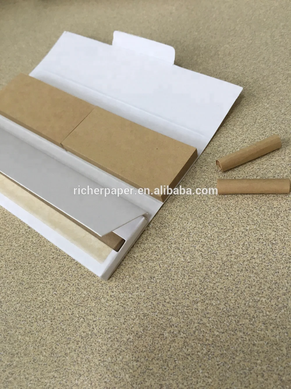 13GSM-Hemp-Cigarette-Rolling-Paper-Filter-Custom.jpg