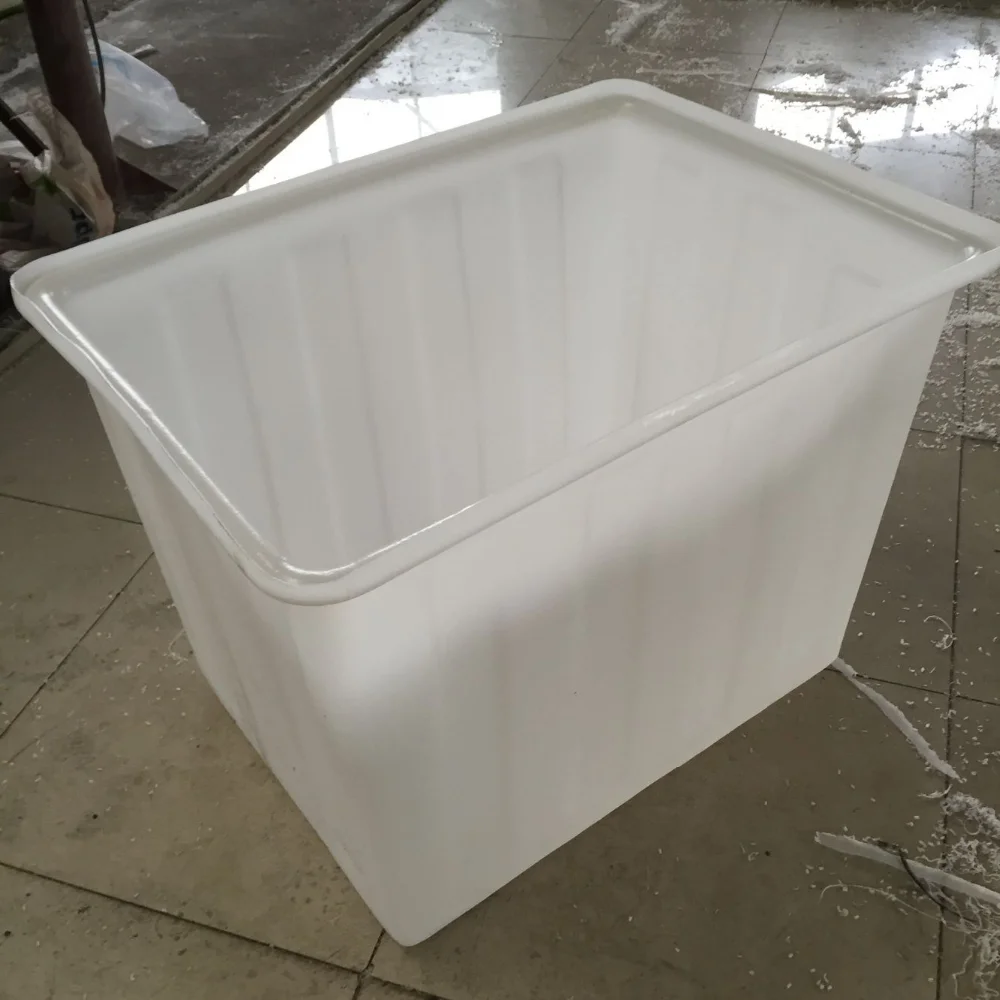 large plastic tub with drain