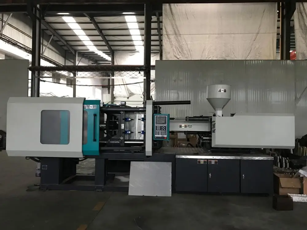 220-380V Voltage and New Condition injection molding machine