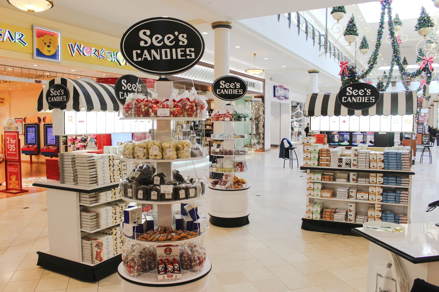 retail store floorstand metallic 4-layer energy supplement