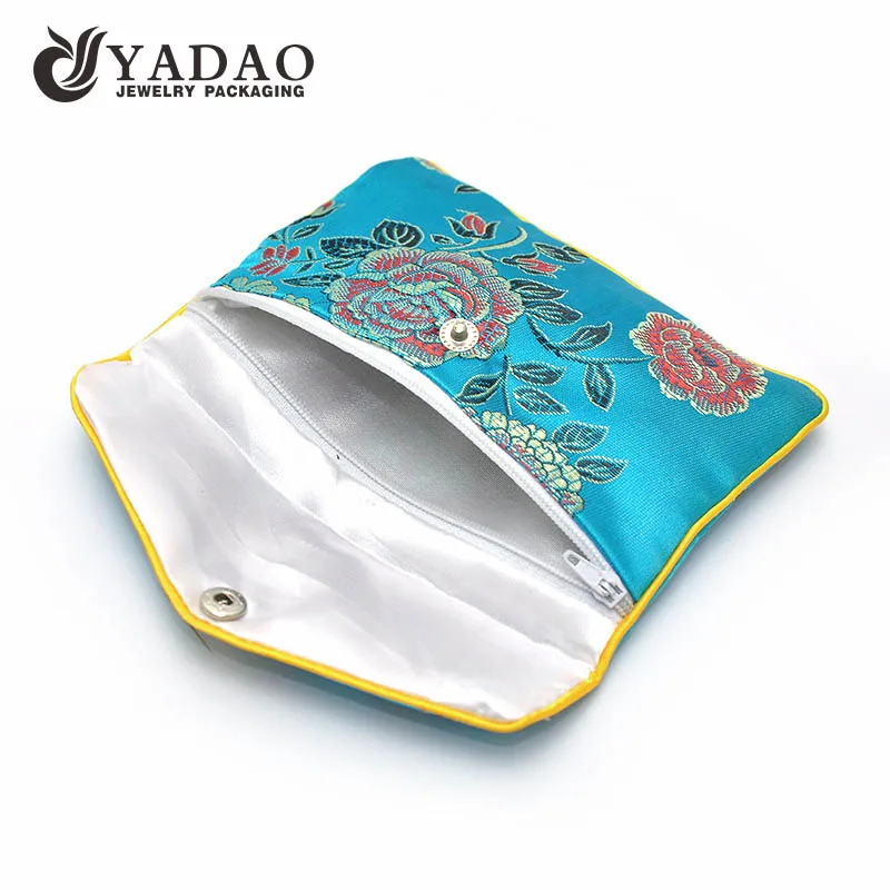 Chinese Style Embroidered Silk Jewelry Pouch With Button And Zipper