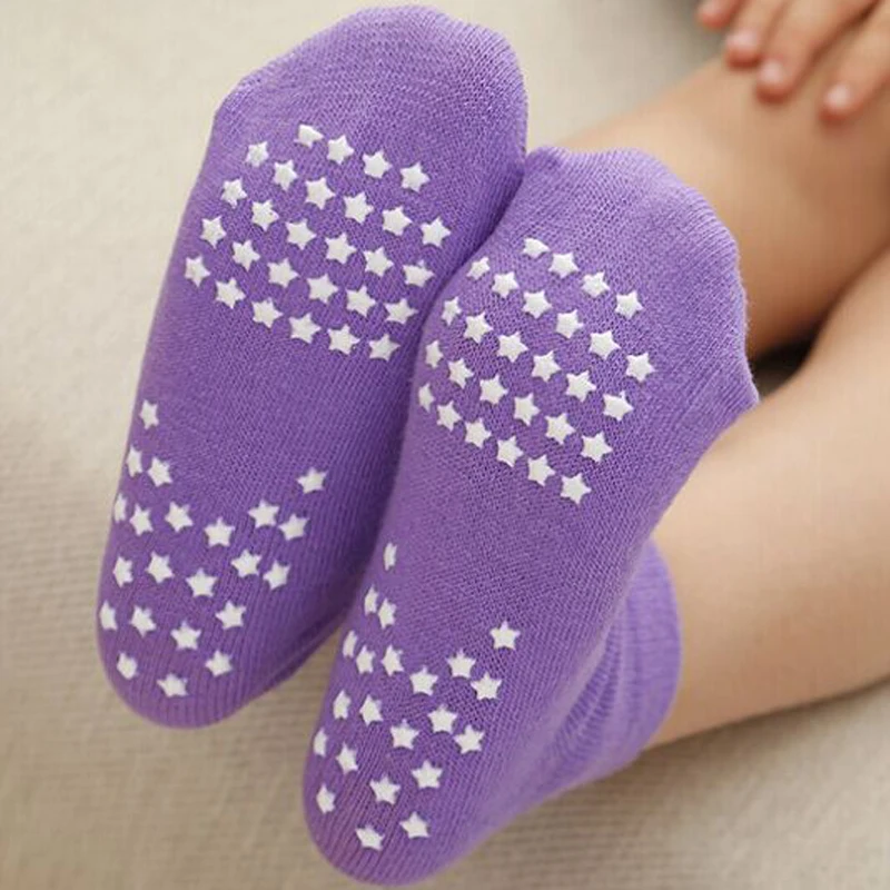 Star grip socks 3.jpg