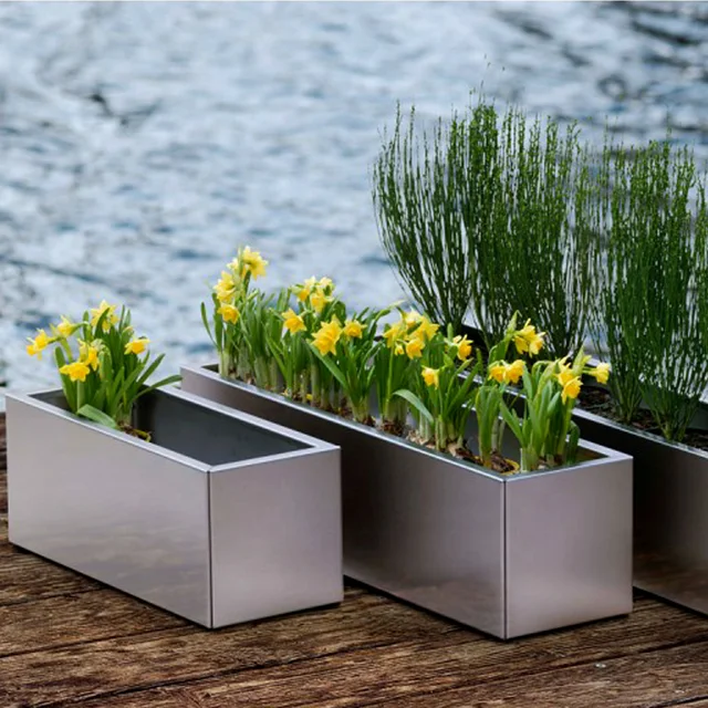 Planter Flower Pots Tall Metal Planters Outdoor Vertical Garden Planter Flower Pots Tall Metal
