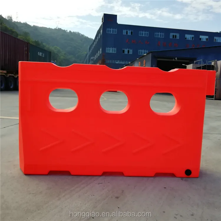 Rotational Plastic Road Barricades Portable Barricades Removable Road ...