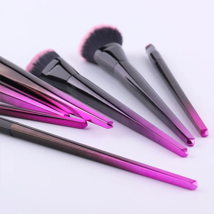 make up brush.jpg
