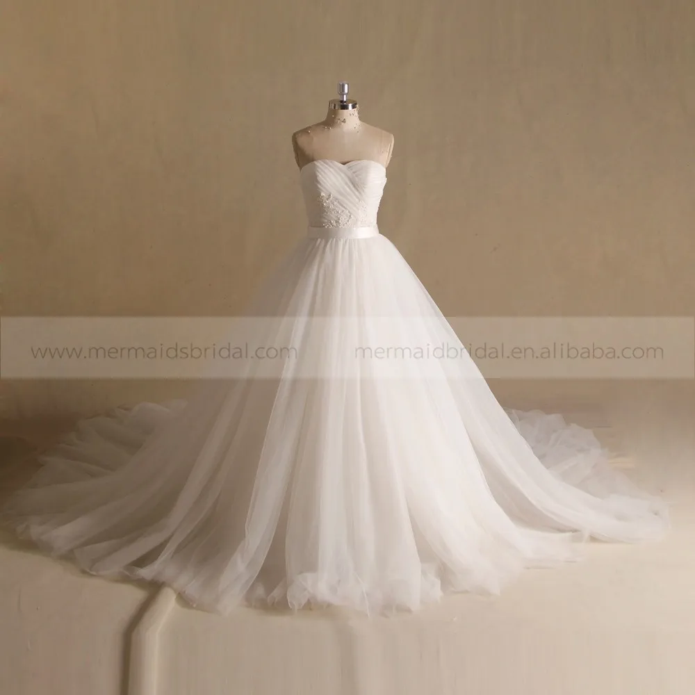 Dainty Sweet Heart Pleated Crystal Wedding Gown Long Tail Two Pieces Dainty Sweet Heart Pleated Crystal Wedding Gown Long Tail Two Pieces