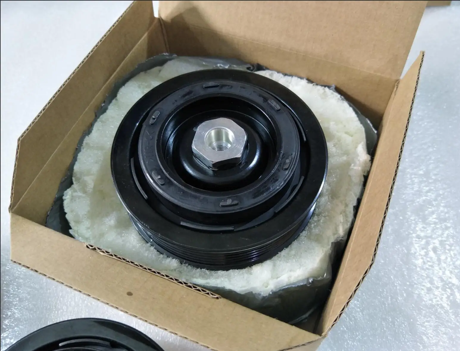 Auto Air Conditioning Clutch For E39 320i E46 E38 E39