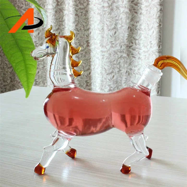 Custom Animal Shaped Horse Cow Dragon Shaped Clear Glass Wine Liquor