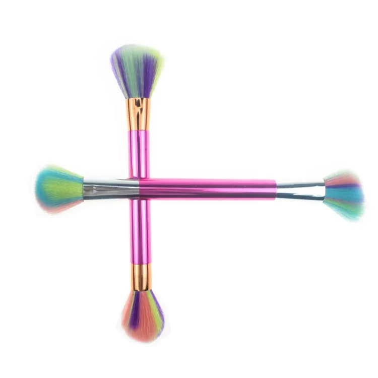 makeup brush.jpg