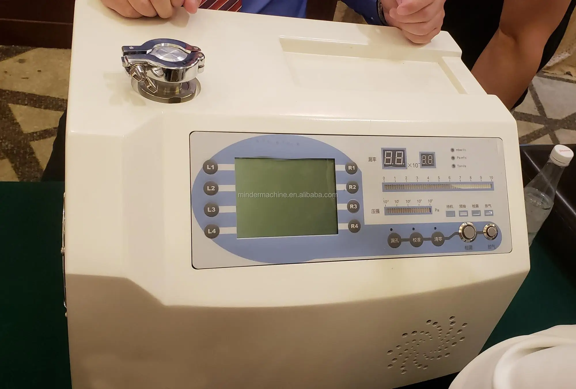 Helium Leak Detector For Electronic Components Buy Gas Leak Detector