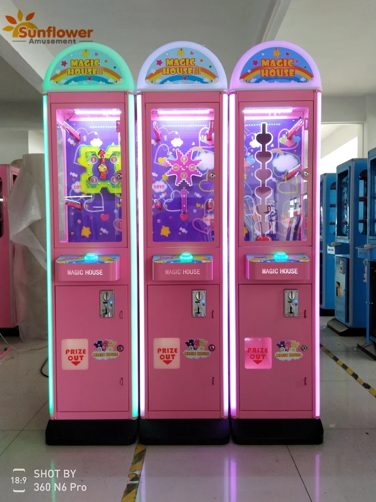 Top Selling Gift Vending Machine - Magic House Toy Prize Game for Kids