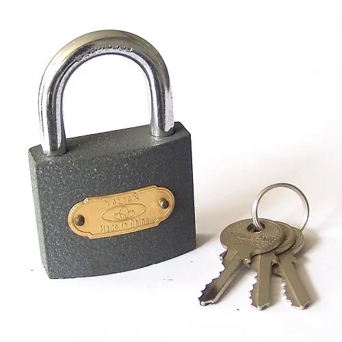 Chinese-manufacturers-brade-lock-for-your-luggage.jpg