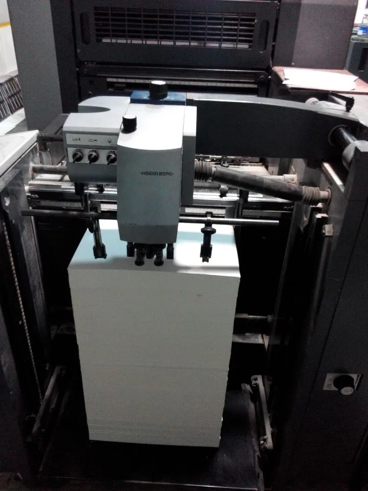 195D09EFB88DA83C37764D7EAC2AD27F