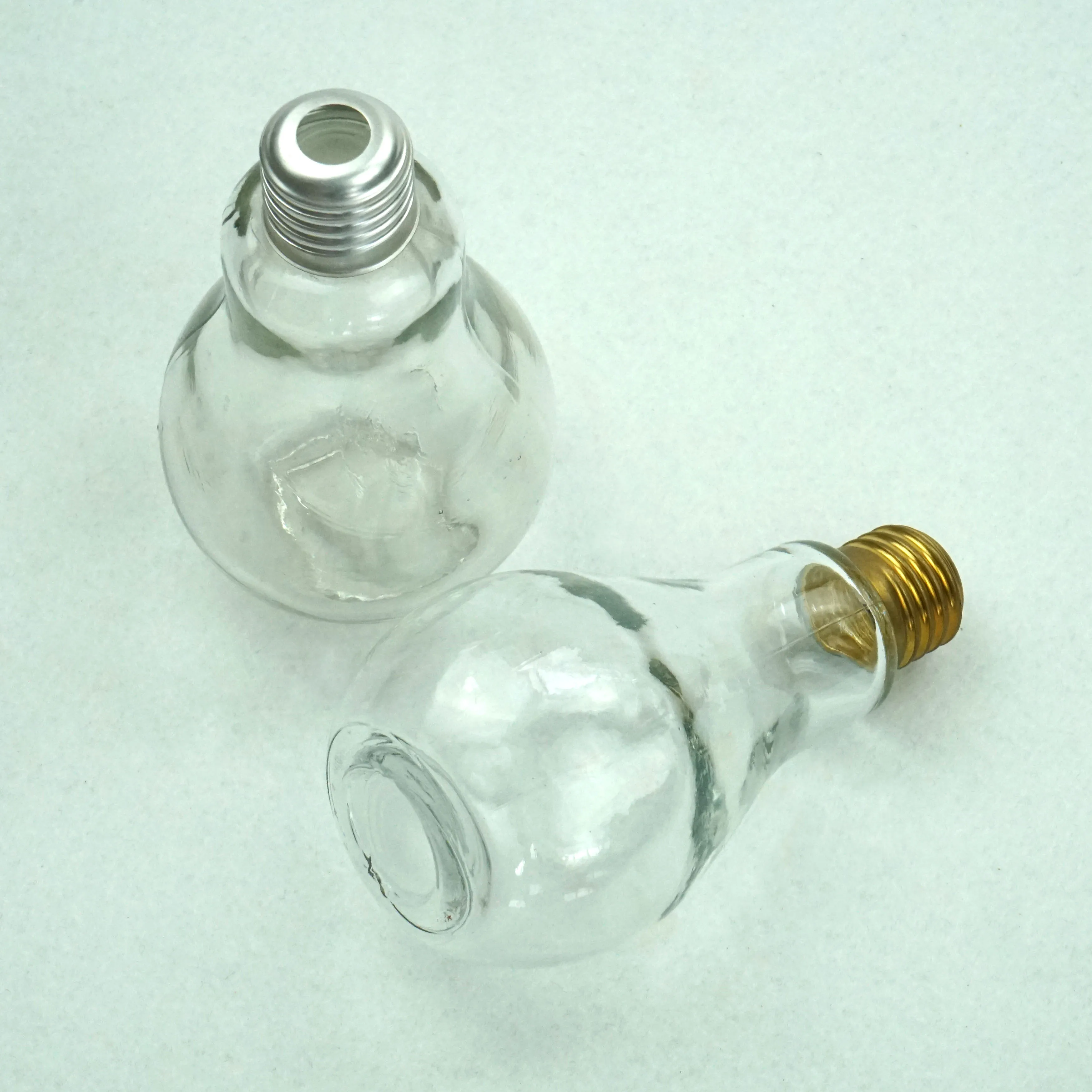 Green Glass Light Bulb Salt and Pepper Shakers 